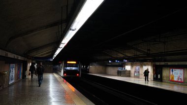 Roma 'nın Gece Toplu Taşımacılık Treni. 