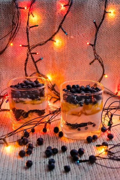 Dessert Blueberries Syrup Ice Cream Transparent Glasses Everything Decorated Christmas — Stock Photo, Image