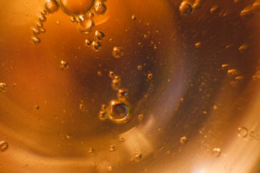 Evren ya da gezegenler kozmik soyut bir psikedelik arka plandır. Soyut atom molekül yapısı. Kabarcık. Havadan ya da moleküllerden makro çekim. Biyoloji, fizik veya kimya soyut