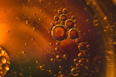 Evren ya da gezegenler kozmik soyut bir psikedelik arka plandır. Soyut atom molekül yapısı. Kabarcık. Havadan ya da moleküllerden makro çekim. Biyoloji, fizik veya kimya soyut