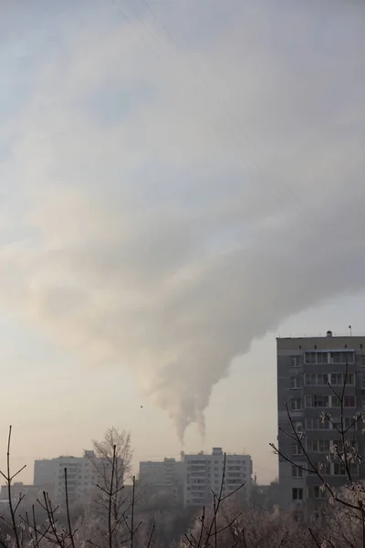 Вид Дим Димоходів Зимовий День — стокове фото