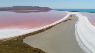 Pembe Göl 'le Güzel Manzara
