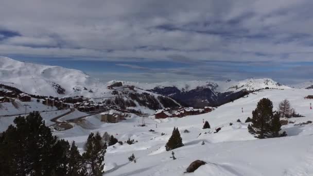 Uitzicht Vanuit Lucht Het Skigebied Plagne — Stockvideo