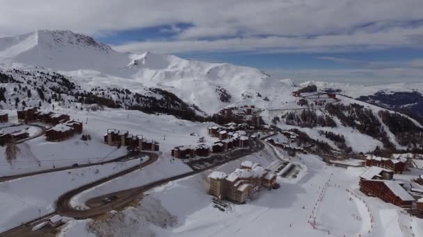 Luchtfoto Van Skigebied Plagne Frankrijk — Stockvideo