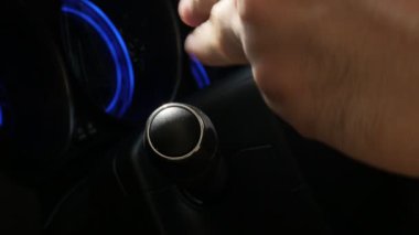 4K görüntülerinde yön sola çevriliyor.