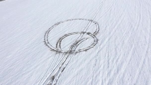 Impressões Circulares Pneus Inverno Vídeo Aéreo Neve — Vídeo de Stock