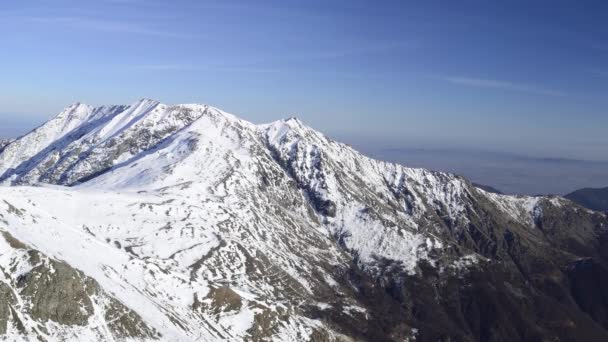 Panorama Besneeuwde Bergtoppen Bergkammen Van Majestueuze Italiaanse Alpen Winter — Stockvideo