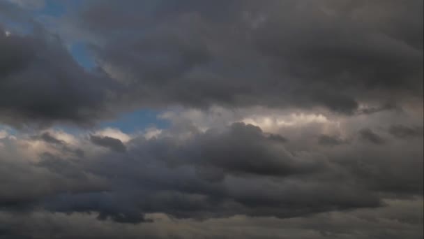 Vidéo du paysage nuageux pluvieux 