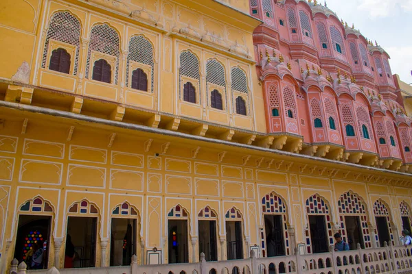 Hawa Mahal Rd, Badi Choupad, JDA Pazar, Pembe Şehir, Jaipur, Rajasthan,