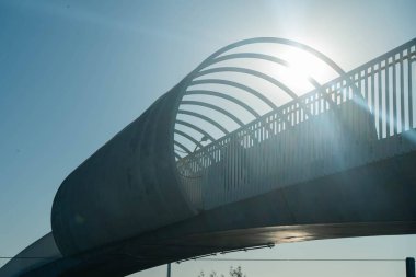 Perth, Batı Avustralya 'da üst geçit köprüsü.