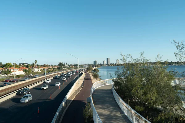 Turismos Que Circulan Por Una Autopista Perth Australia — Foto de Stock