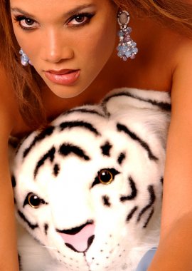 Boğucu gözleri kaplan gözü