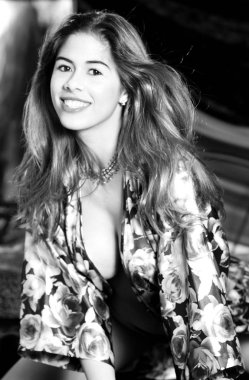 Güzel sevimli kadın gülümseyen büyüleyici çarpıcı çarpıcı göz çekici göz cazip çarpıcı gözler kız okul komik sanat fotoğraf eğlenceli sanat sevimli çarpıcı vücut takvim