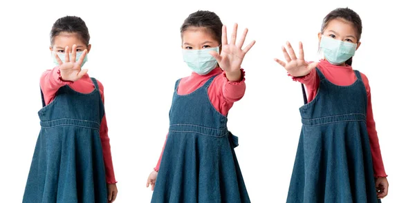 多次拍摄亚洲女孩戴防护面罩的照片 以防止感染病毒 并表现出与白色背景隔离的手部停止动作 具有剪切路径 保健和感染概念 — 图库照片