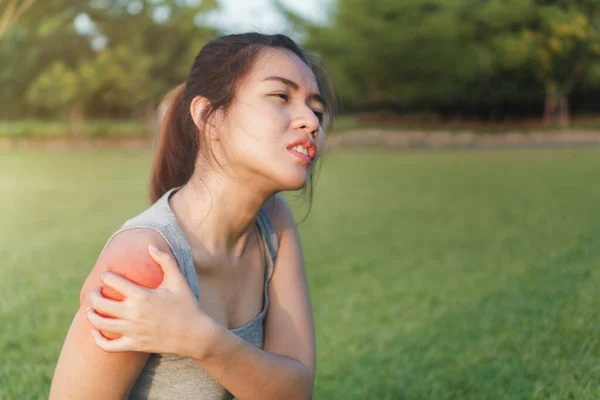 Young Woman Asian Have Accident Shoulder Pain Sport Exercise Jogging — Stock Photo, Image