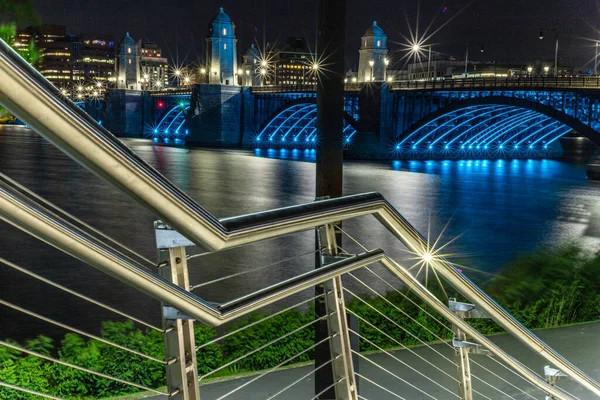 Handrail Shining Foreground Blue Lights Glowing Bridge Night Charles River — Stock Photo, Image