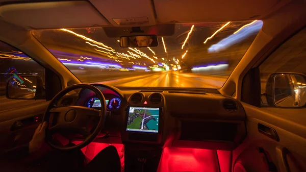 Man Rijdt Snelweg Avond Avond Brede Hoek — Stockfoto