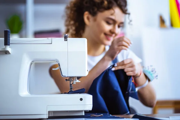 Happy Tailor Working Sewing Machine — Stock Photo, Image