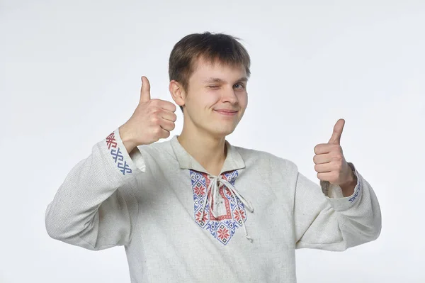 Hermoso Joven Con Traje Nacional Bielorruso Hecho Lino Aislado Sobre — Foto de Stock