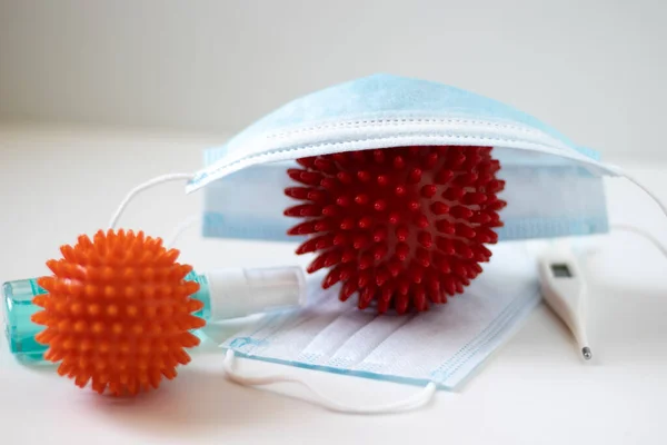 Çeşitli hastalıklar için ilk yardım çantası