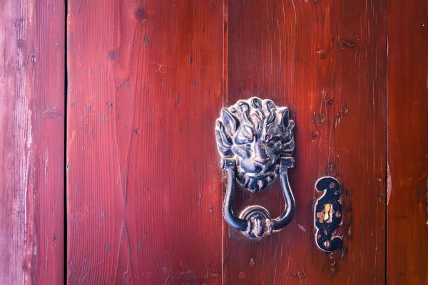 Malta'da kapı tokmağı