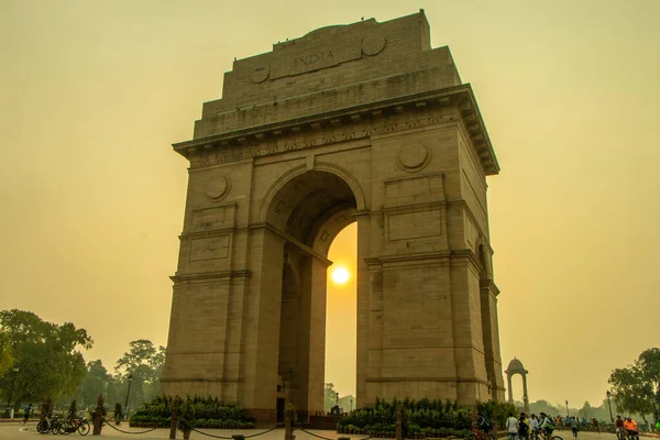 Salida Del Sol Puerta India Nueva Delhi Mañana Ciclismo Jalá — Foto de Stock