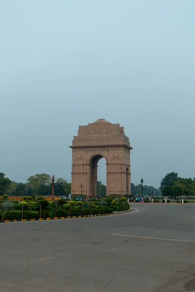 Sonnenaufgang India Gate Neu Delhi Morgenradfahren Silhouette Des India Gate — Stockfoto