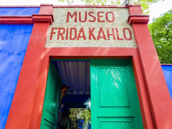 프리 다 칼로 박물관, Coyoacan 자치구, 멕시코 시티의 입구 — 스톡 사진