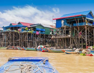 Kampong Phluk kayan Köyü, Tonle Sap Gölü, Siem Reap Eyaleti, Kamboçya