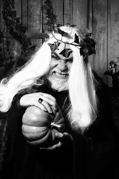 Senister yaşlı büyücü — Stok fotoğraf