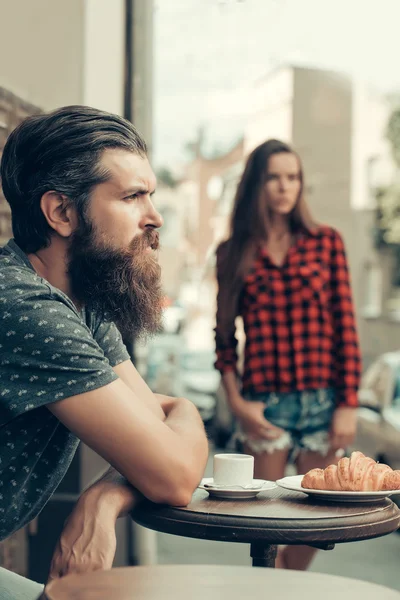 Ongelukkige man in café — Stockfoto