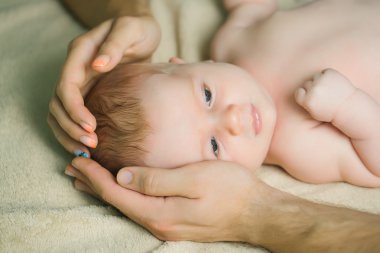 Çocuk bebek evlat döşeme