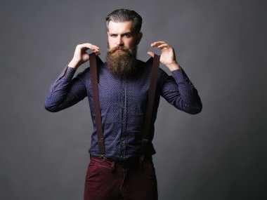 Jartiyer trendy adam çeker