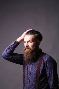 Adam hipster saç tidies