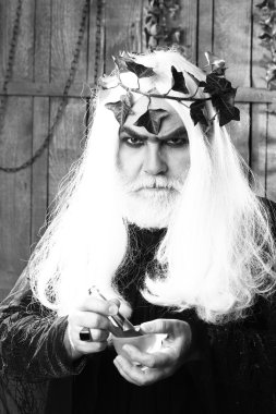 Zeus yapım iksir