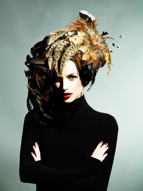 tüy şapka çok seksi kadın