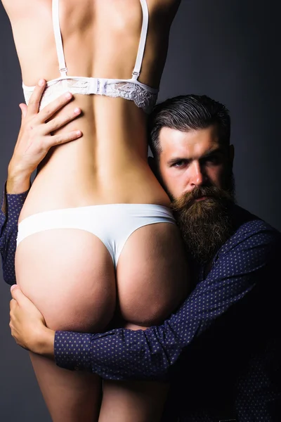 Sakallı adam ve kadın kalça — Stok fotoğraf