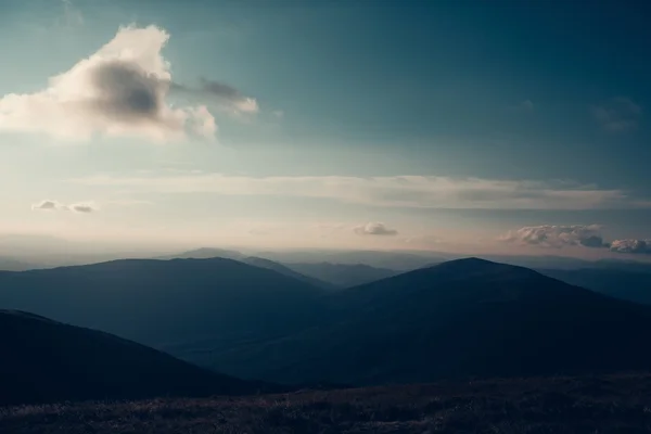 Beautiful mountain peaks — Stock Photo, Image