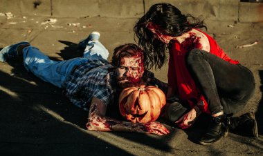 Cadılar Bayramı Balkabağı çiftle zombi