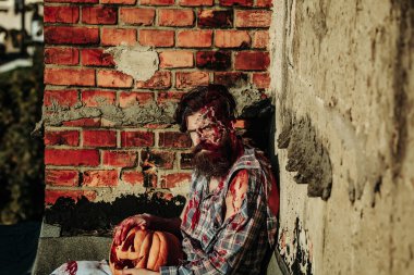 Cadılar Bayramı Balkabağı zombi adam