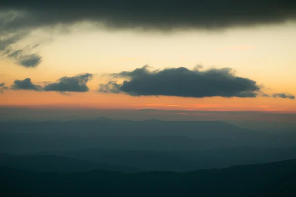 Beautiful mountain peaks with sunset — Stock Photo, Image