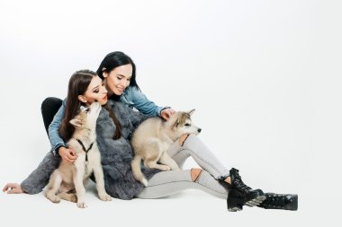 denim husky ile kız