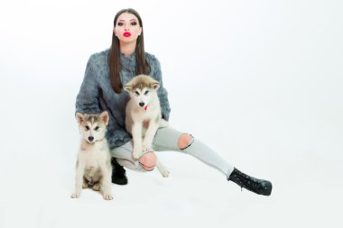 denim husky ile kız