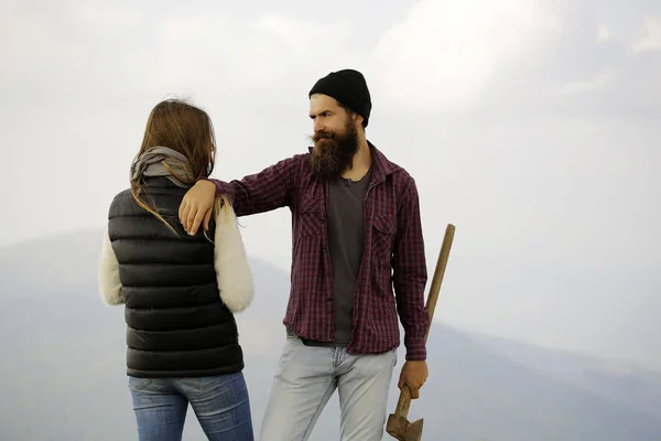 Homem forte e menina bonita — Fotografia de Stock