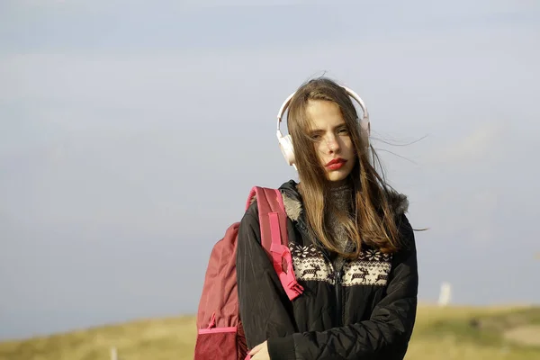 Pretty girl with headphones — Stock Photo, Image