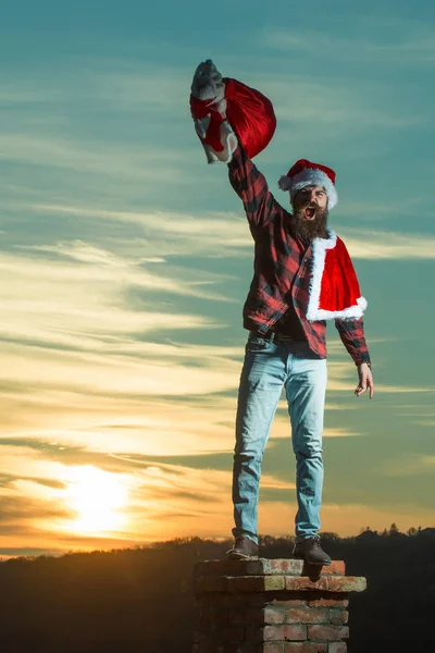 Boże Narodzenie bad santa na komin — Zdjęcie stockowe