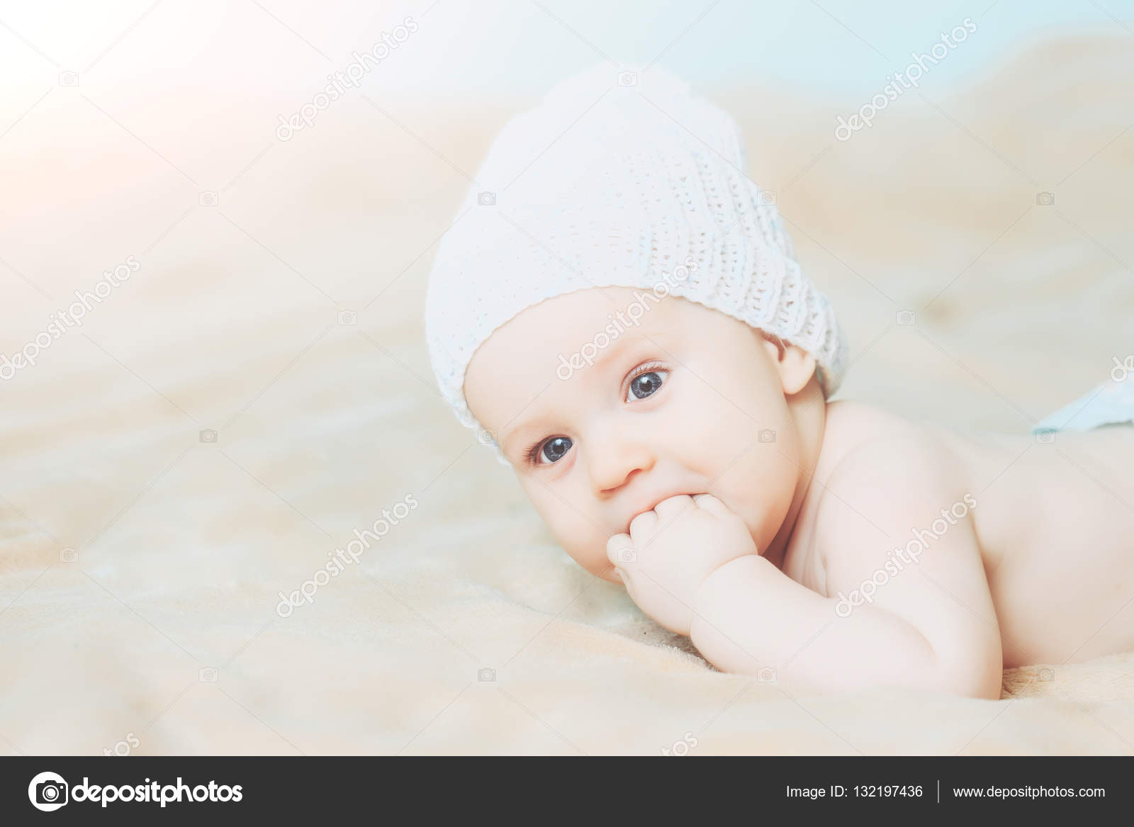 baby boy white hat