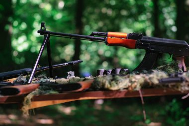 Savaş silah cephanelik