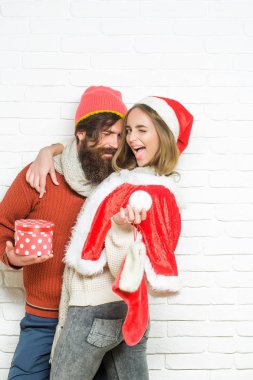 Genç mutlu Noel Çift