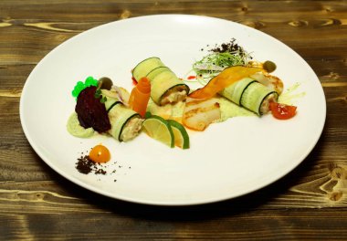 Kabak dolması rulo ve tarak